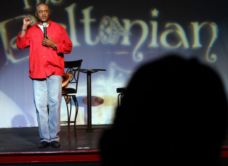 "Longhorn" performs at Historic Beltonian Theater